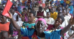 Lee más sobre el artículo Uganda tras masiva aceptación de Cristo los brujos huyen de aldeas