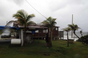 Lee más sobre el artículo En Florida se mantienen Alerta por la llegada del terrible huracán Dorian