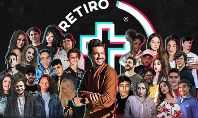 Lee más sobre el artículo PASTOR CREA RETIRO ESPIRITUAL CRISTIANO EN TIKTOK PARA EVANGELIZAR A LOS JÓVENES: “QUEREMOS LLEVAR LA PALABRA DE  CRISTO”.