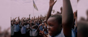 Lee más sobre el artículo Casi 700 mil jóvenes y niños de Ruanda responden al llamado de Jesús