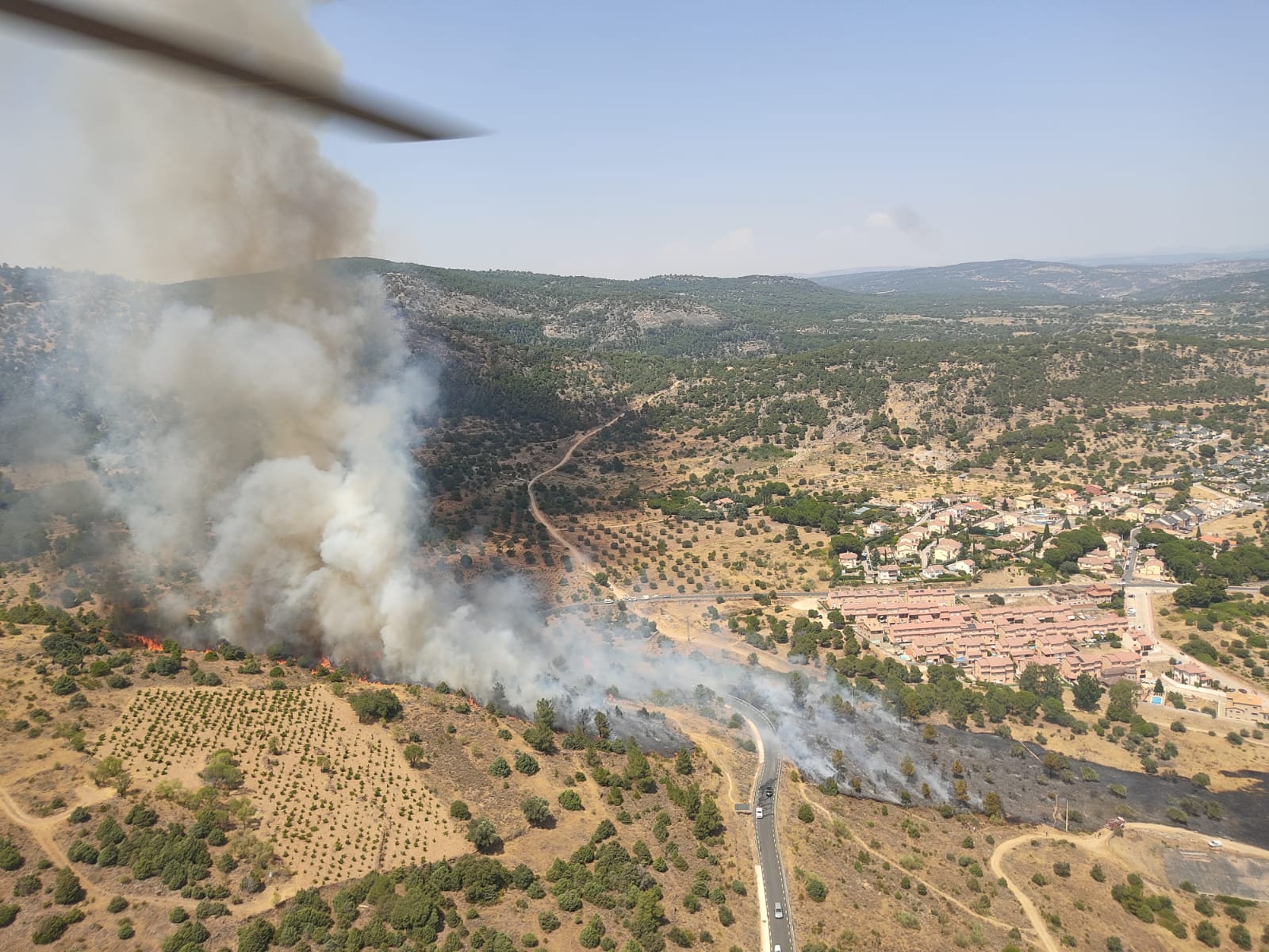 Lee más sobre el artículo Más de 300 muertos deja terribles incendios que arrasan varias partes de España en plena ola de calor