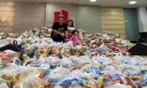 Lee más sobre el artículo Iglesia dona 600 canastas de alimentos a familias necesitadas
