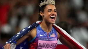 Lee más sobre el artículo Atleta cristiana estadounidense rompe su propio récord mundial y gana el oro olímpico