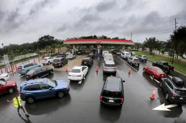 Lee más sobre el artículo Florida prepara evacuaciones masivas por la llegada del huracán Milton