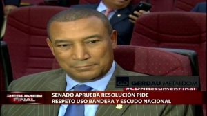 Lee más sobre el artículo Aprobada la Resolución de no quitar la Biblia a la bandera de República Dominicana