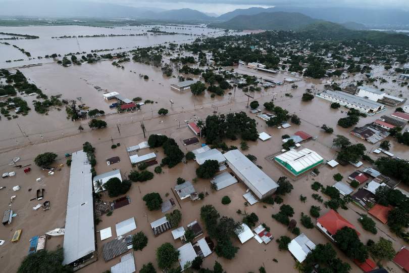 Lee más sobre el artículo Presidente de Honduras Pide Ayuda al Mundo por los Daños Causados por  Tormentas