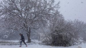 Lee más sobre el artículo Jerusalén amanece cubierta de hielo