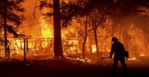 Lee más sobre el artículo Los incendios en EE.UU han consumido toda una ciudad