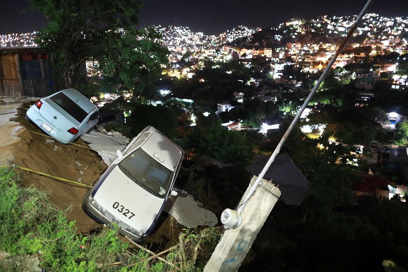 Con víctimas y decenas de réplicas, fuerte sismo de 7,1 sacude el centro y sur de México