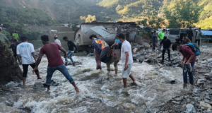 Lee más sobre el artículo India y Nepal son azotadas por fuertes lluvias que causan inundaciones y cientos de muertos