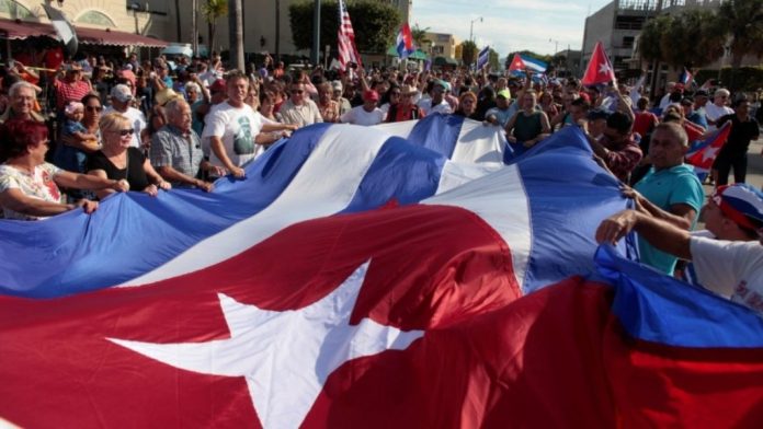 Cadena de oración precederá a actos en Miami en apoyo de marcha del 15N