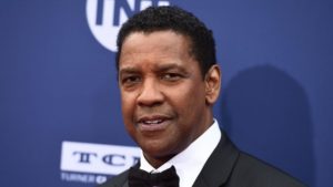 Lee más sobre el artículo Denzel Washington declara su fe, advierte sobre los selfies y el amor propio en los últimos días