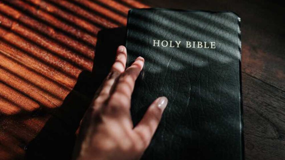 Organización benéfica cristiana enviará 100.000 Biblias a los creyentes perseguidos en todo el mundo