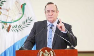 Lee más sobre el artículo Presidente de Guatemala: Mi país será capital provida de América Latina