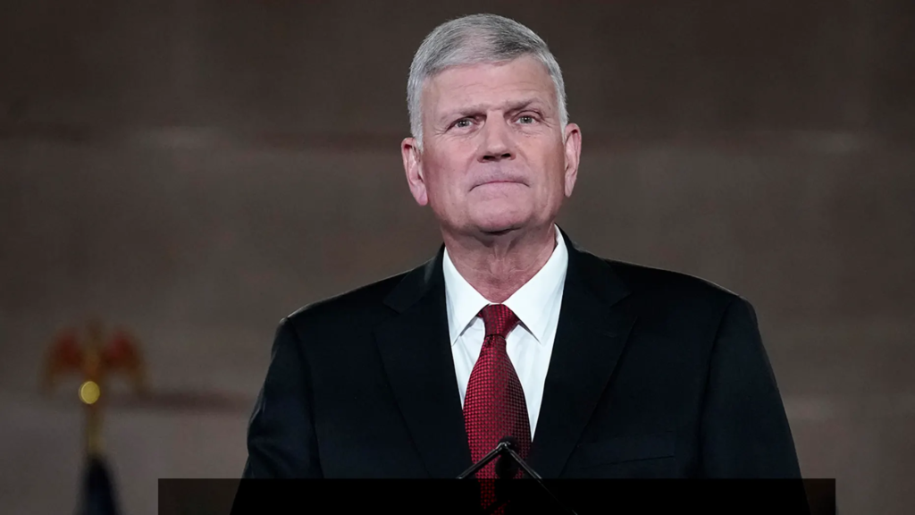 (No hay solución política, solo Dios puede arreglar un país roto), dice evangelista Franklin Graham