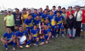 Lee más sobre el artículo Dios utiliza a misionero para evangelizar a jóvenes a través del fútbol