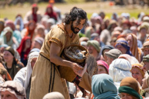 Lee más sobre el artículo Serie cristiana (The Chosen) recrea poderosamente uno de los milagros más grandes de Jesús en la tierra