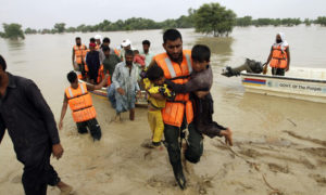 Lee más sobre el artículo Pakistán: Musulmanes conmovidos por ayuda de iglesia tras inundaciones