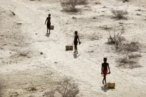 Lee más sobre el artículo Día Nacional de oración, Kenia busca ayuda divina para acabar con una larga sequía