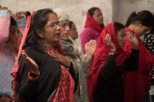 Lee más sobre el artículo Milagroso crecimiento de la fe en Nepal: Más de la mitad de la población entregaron sus vidas a Cristo